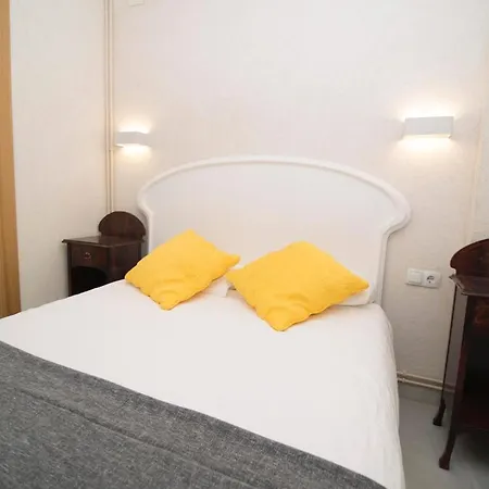 San Sebastian Apartment *